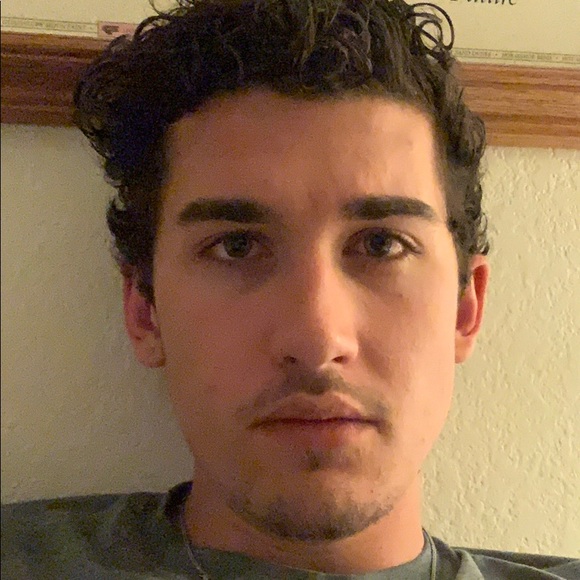 Meet your Posher, Kyle - Picture 1 of 1